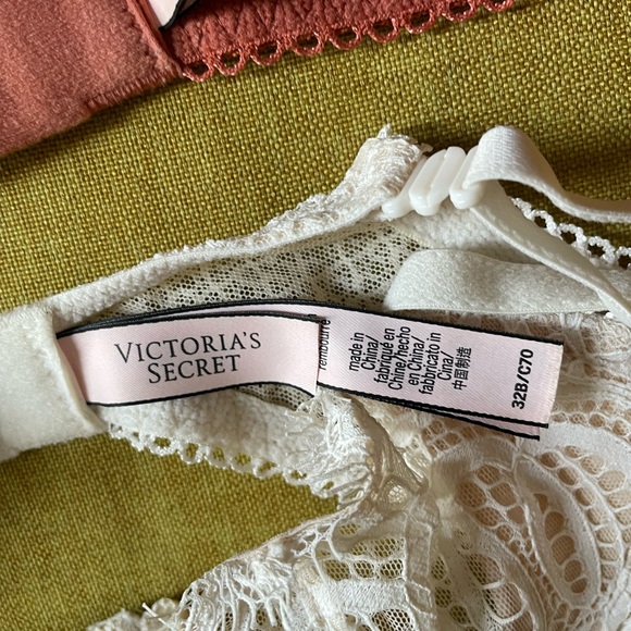 BRICK RED -Great condition VS bra dream angels 32B - Picture 8 of 8